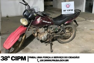 Moto apreendida em Serra do Ramalho. Foto: Polícia Militar