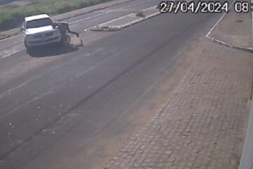 Colisão com carro e moto