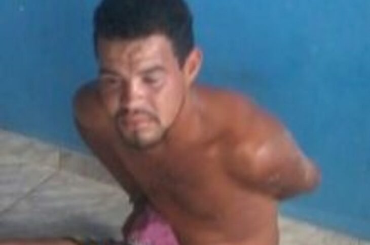 Carlinhos Capeta