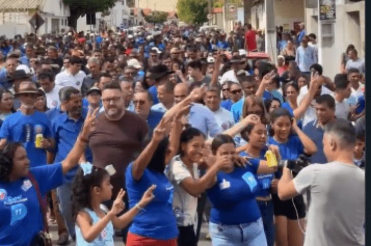 Caminhada em Pindaí