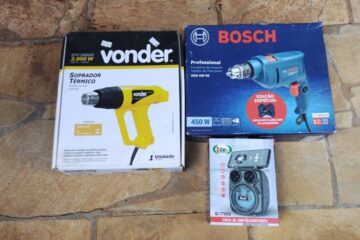 Caixas dos materiais levados. Foto: Dr. Júnior