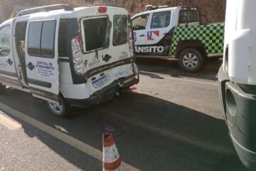 Carro envolvido no acidente. Foto: SMTRan