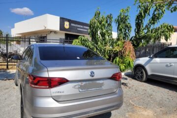 Carro apreendido