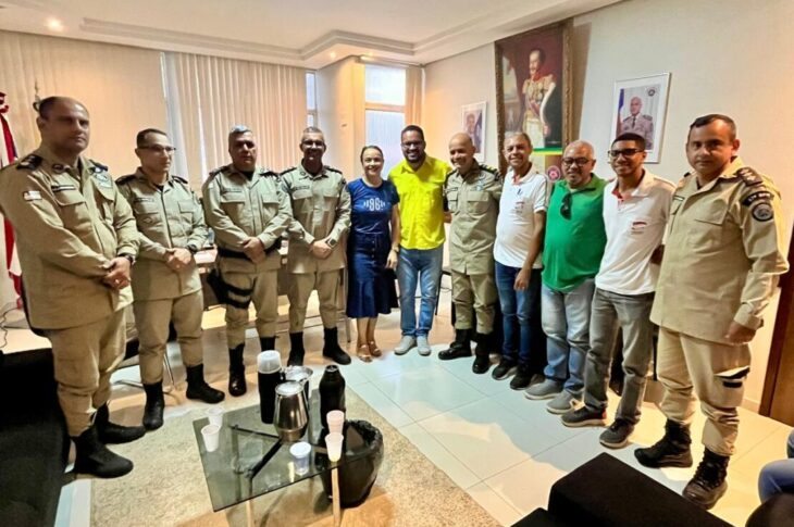 Reunião com a imprensa. Foto: divulgação