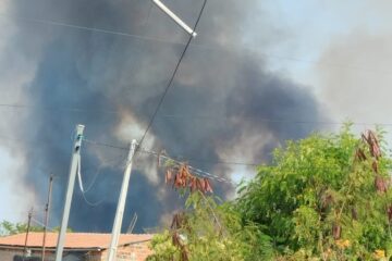 Fogo atinge área em Ilha de Zezé. Foto: leitor da Folha do Vale