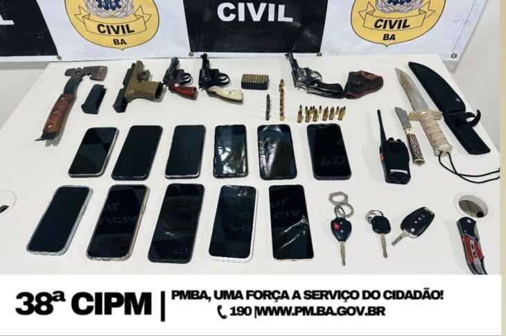 Armas apreendidas em Bom Jesus da Lapa. Foto: Polícia Militar