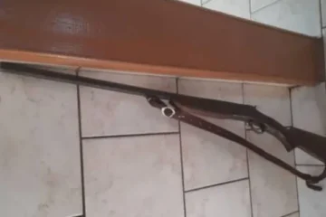 Arma apreendida em Feira da Mata. Foto: Polícia Militar