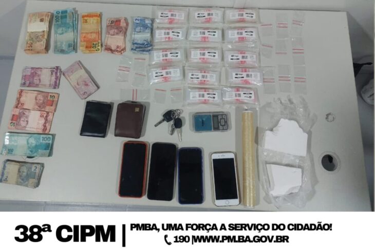 Material apreendido em Serra do Ramalho. Foto: Polícia Militar
