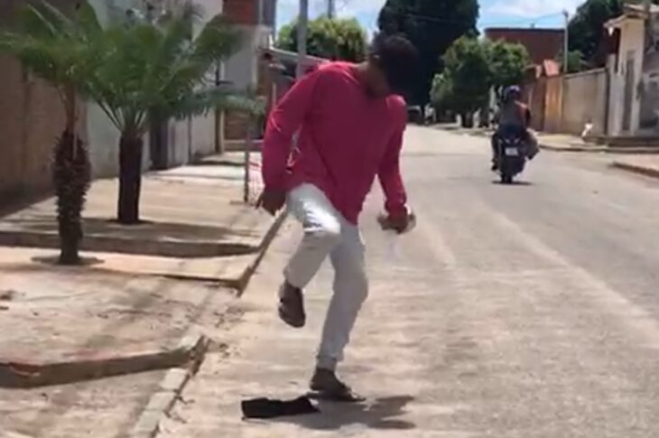 Homem preso após matar gato. Foto: reprodução