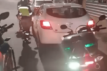 Motorista flagrada com CNH vencida há 13 anos. Foto: SMTRan