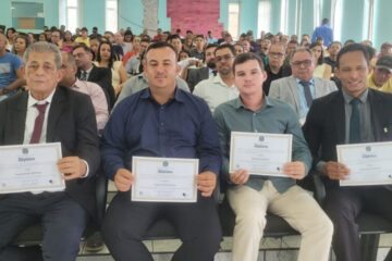 Valmir, vice e Savio