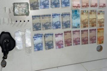 Material apreendido em Carinhanha. Foto: Rondesp