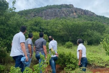 Equipe técnica no local Foto: divulgação