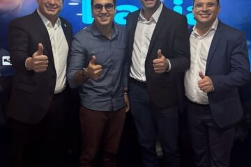 Reunião em Cocos. Foto: divulgação