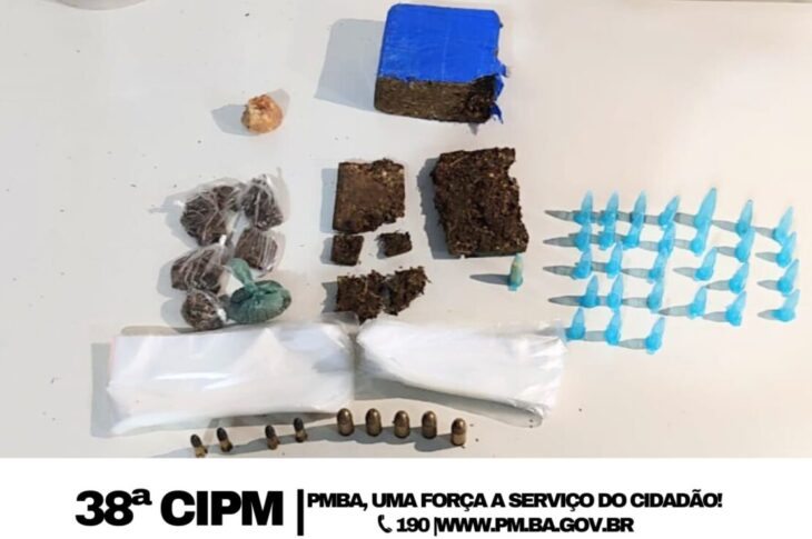 Material apreendido em Carinhanha. Foto: Polícia Militar