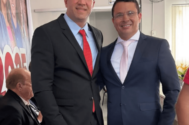Prefeito Clevyn Domingues e Júnior da Sercom. Foto: Divulgação