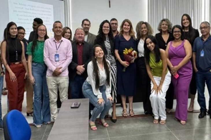 Despedida da promotora de Carinhanha. Foto: divulgação