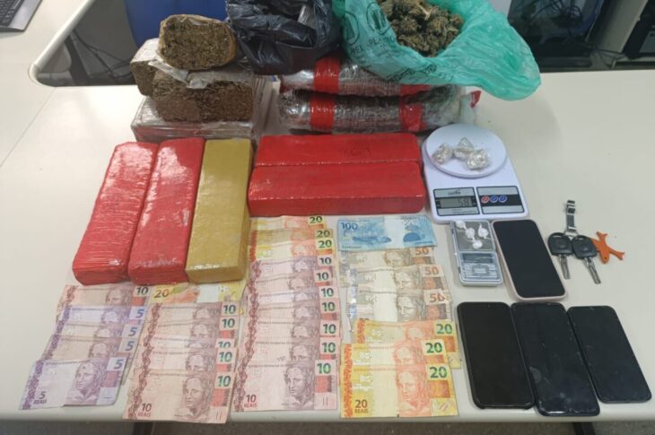 Casal é preso com mais de 10 quilos de drogas durante operação da PM em Guanambi