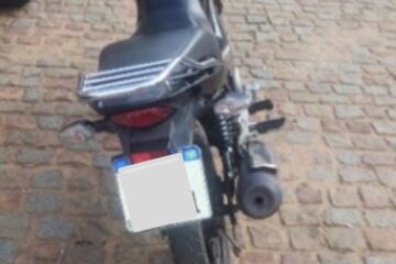 Motocicleta com sinais de adulteração é apreendida e suspeito acaba preso em Guanambi