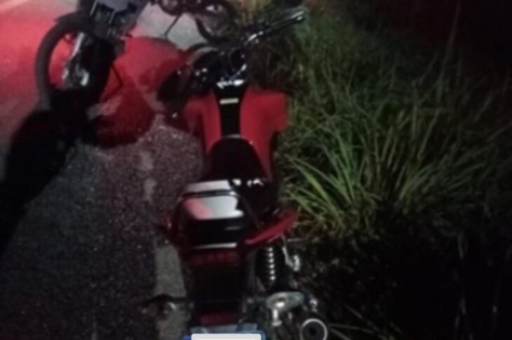 Moto com escapamento adulterado é apreendida durante ronda próximo ao aeroporto de Guanambi
