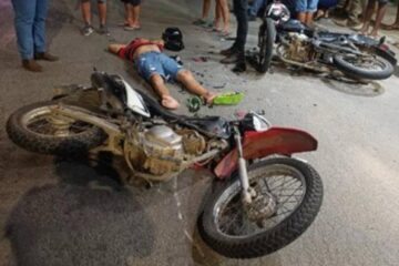 Colisão entre motos deixa dois feridos na Avenida Tiradentes em Guanambi