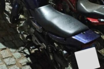 Motociclista é conduzido à delegacia por direção perigosa no Centro de Guanambi